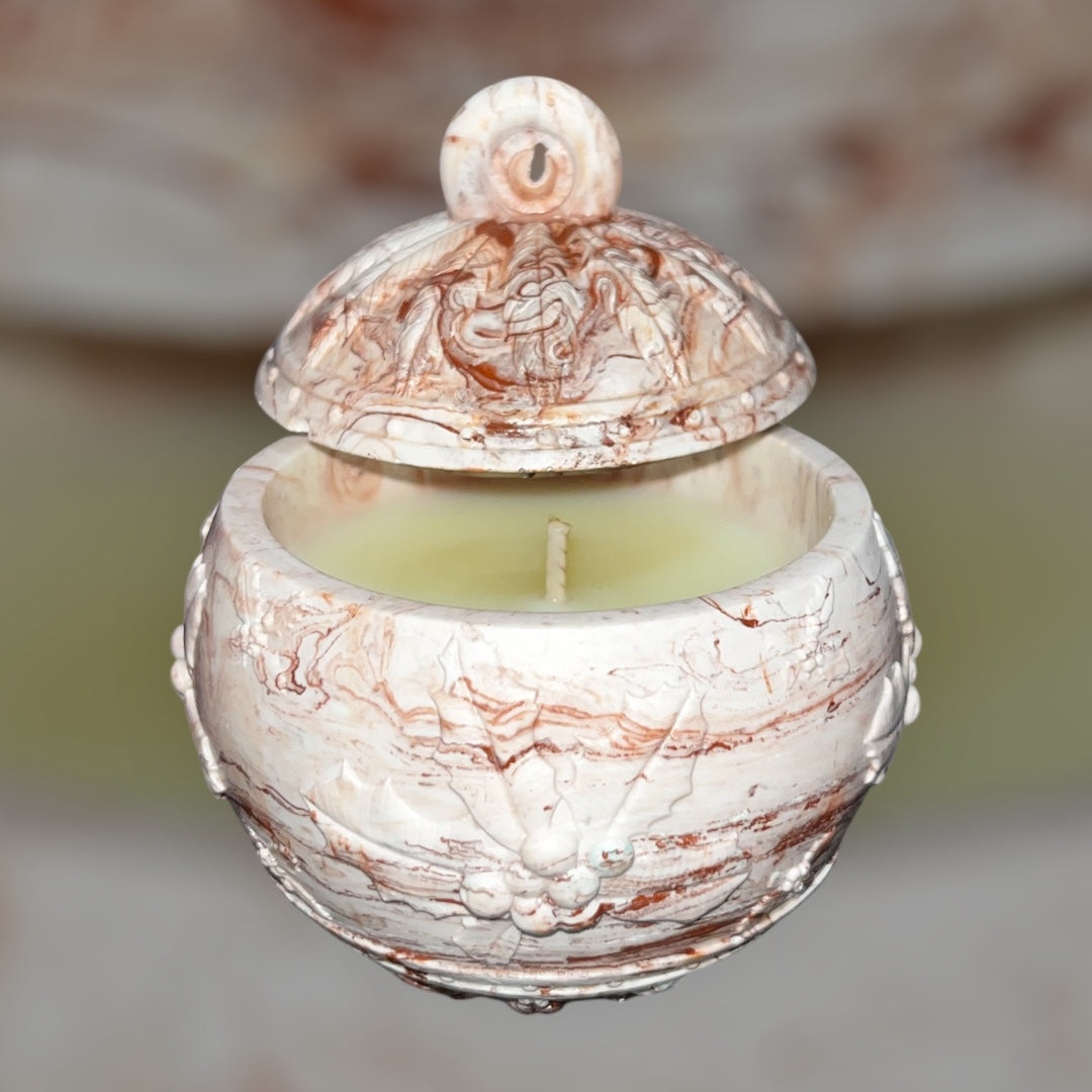 La boule de Noël et son houx